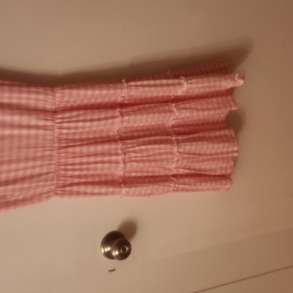 NWT BOOHOO PINK RUFFLE DRESS - Picture 4 of 11